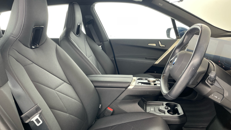 BMW iX 240kW xDrive40 M Sport 76.6kWh 5dr Auto Electric Estate